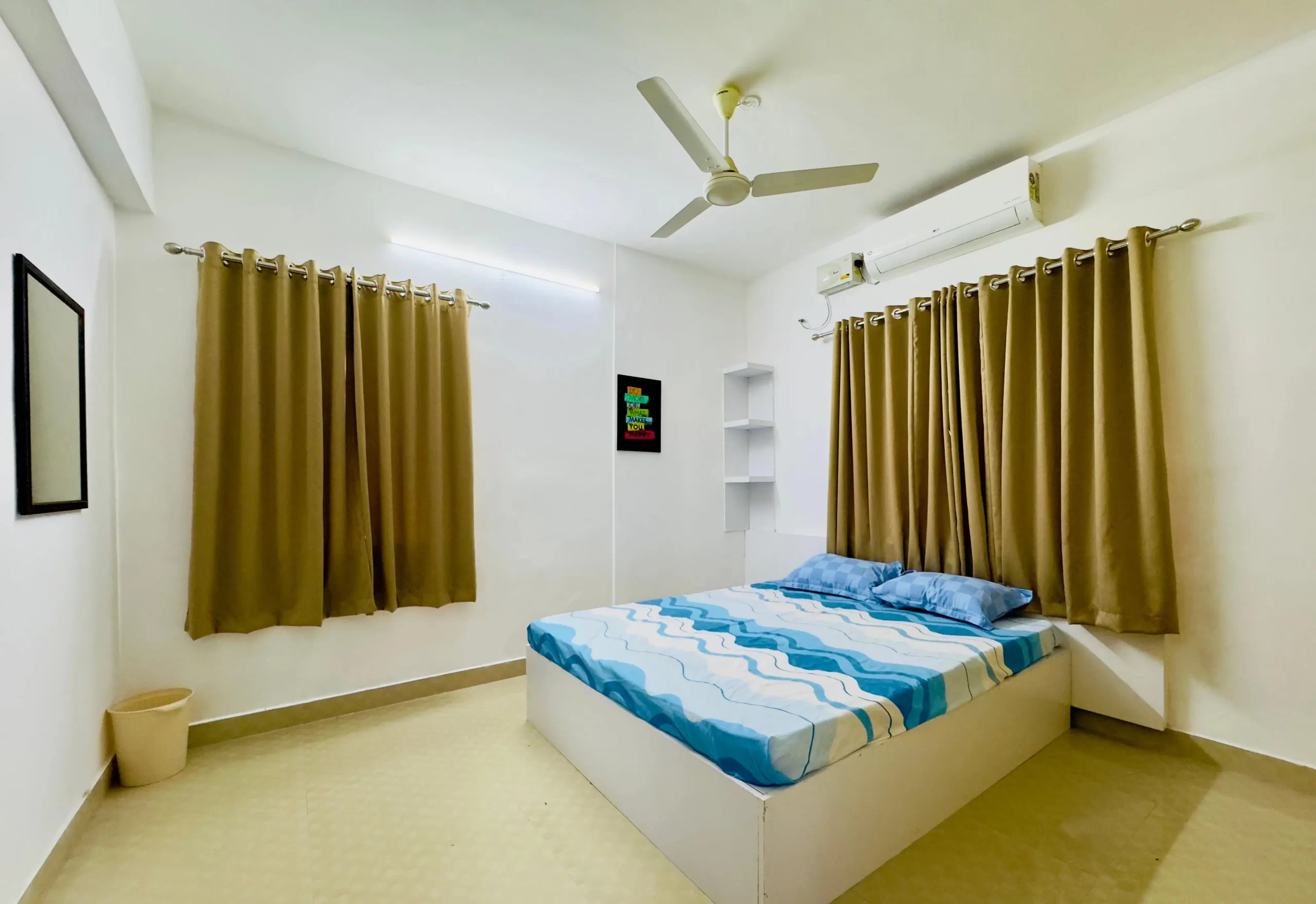 Air-Conditioned 
Bedrooms
 Attached Bathrooms for 2 Bedrooms in 
Every Apartment